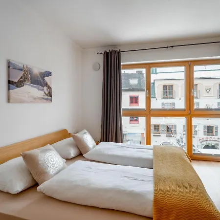 2 By Interhome